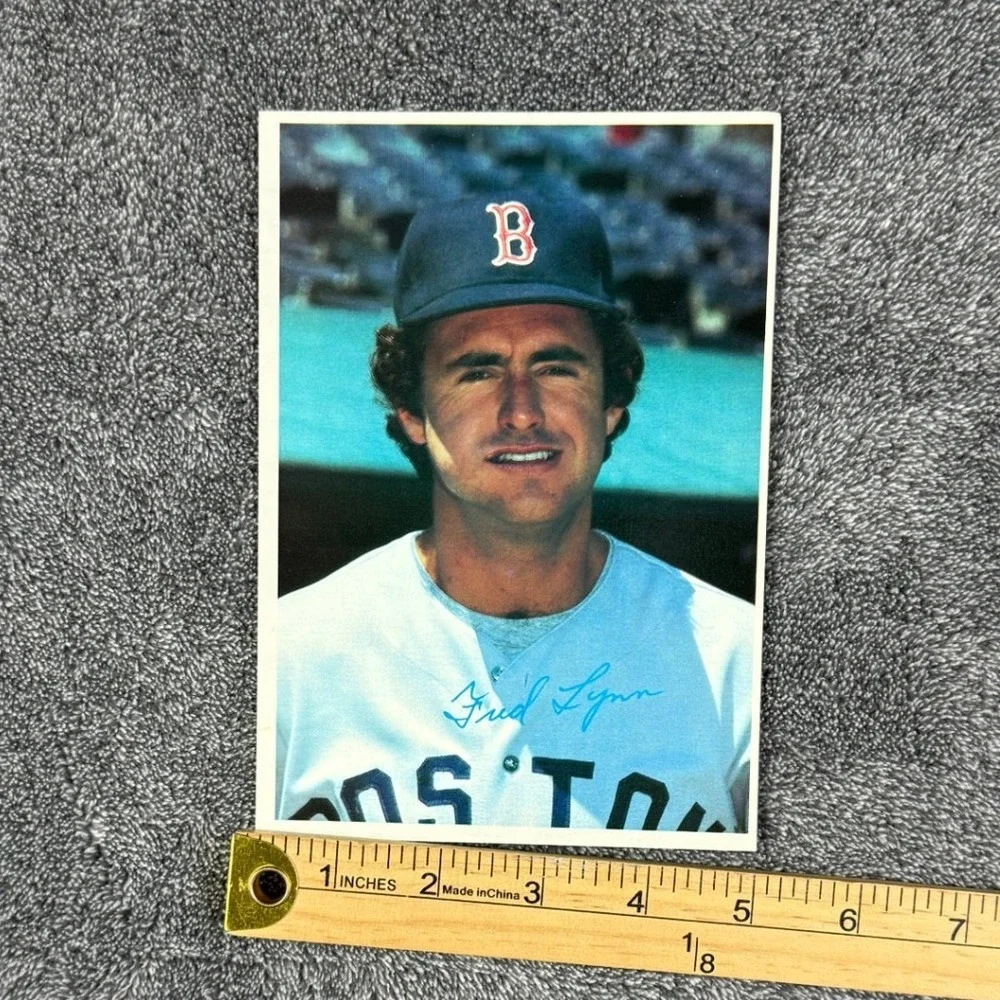 1980 Topps Fred Lynn Boston Red Sox Baseball Card #10 For The Fun Of It 5x7 - Picture 3 of 4